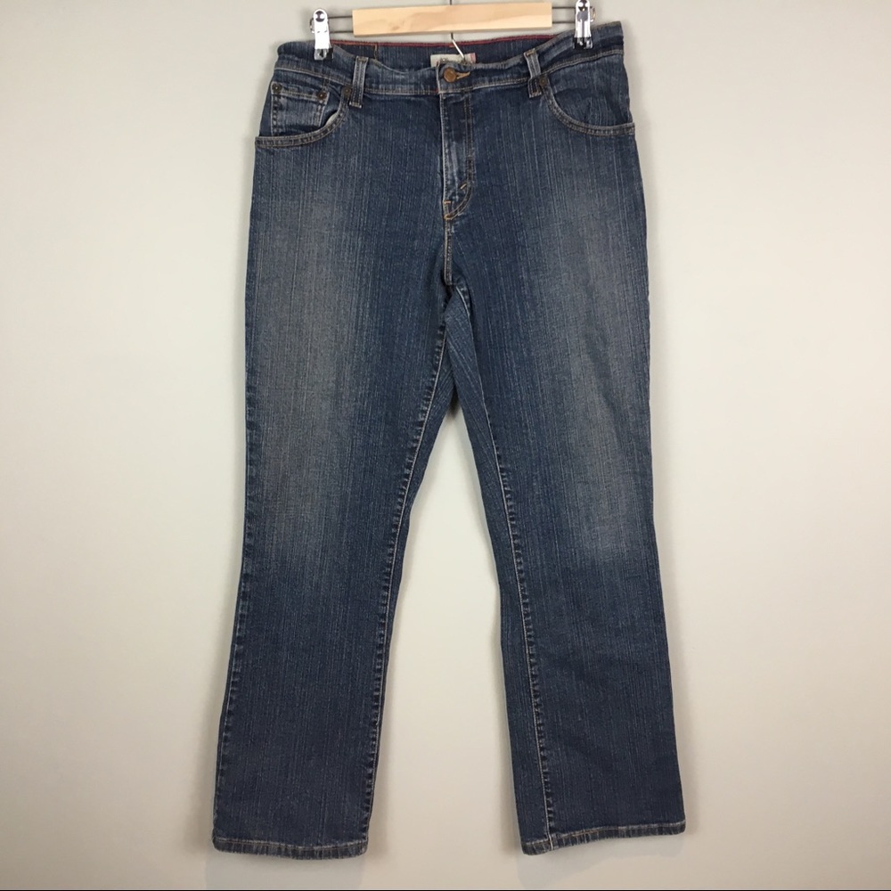 Levi’s 550 bootcut mid rise jeans 12